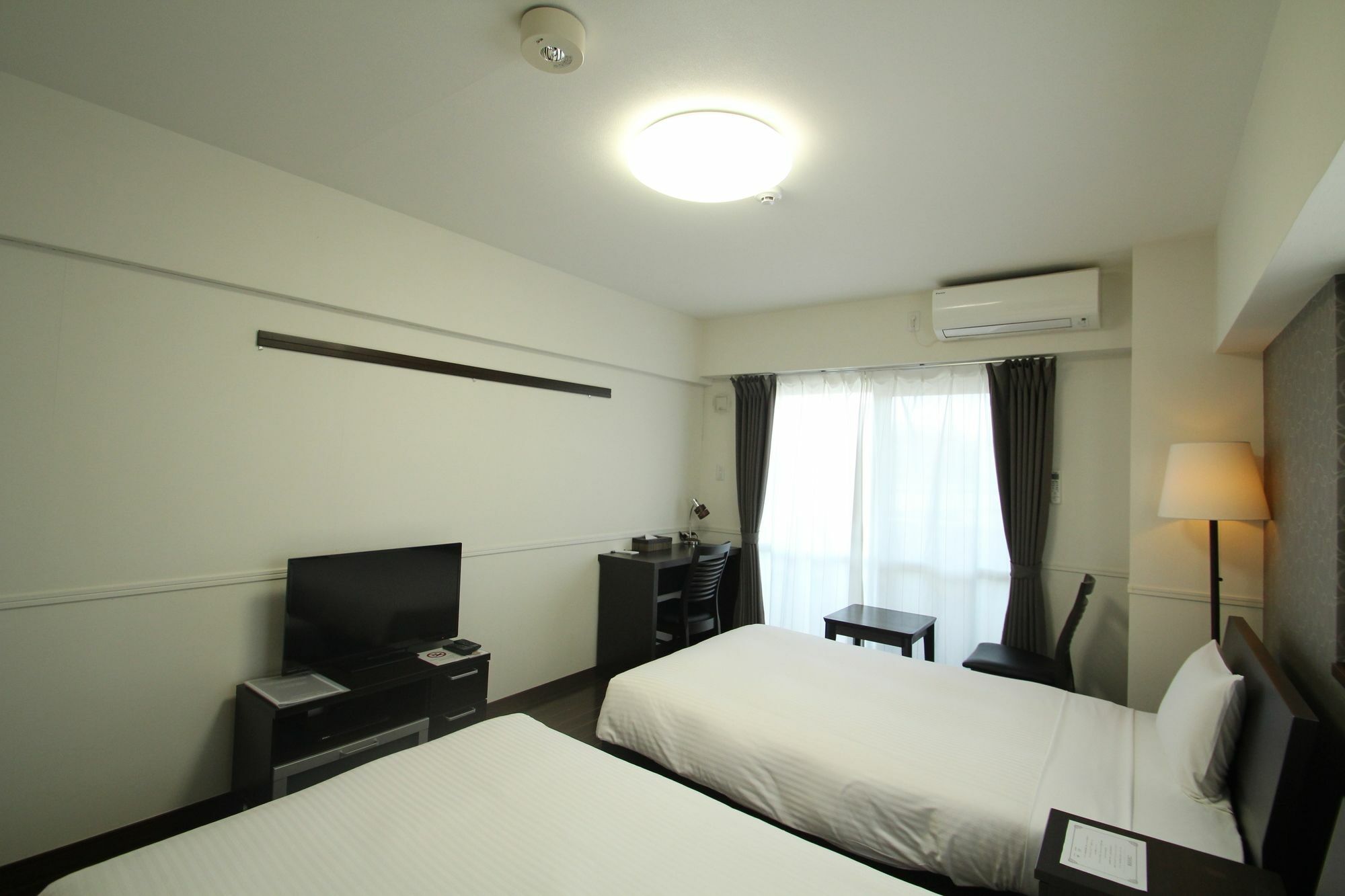 Class Inn Omoromachi Station ناهَ المظهر الخارجي الصورة